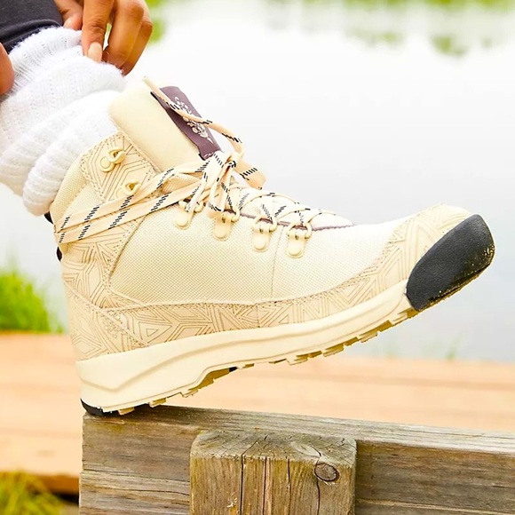 New Danner Free People Adrika Etched 8, 8.5 Leather Hiker Buttercream Lightwght - Picture 11 of 11